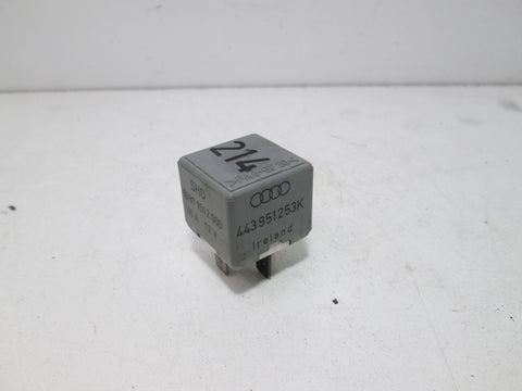 Volkswagen Audi relay 443951253K (USED)