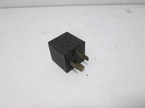 Volkswagen Audi relay 191919376 (USED)