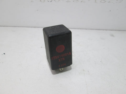 Volkswagen Audi relay 175919091A (USED)