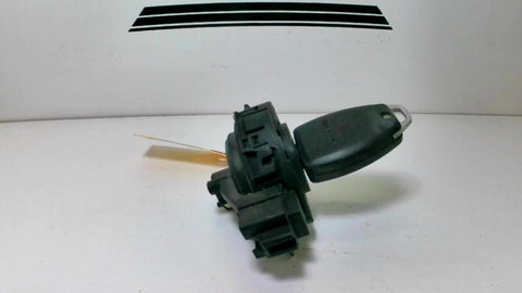 Volvo S40 V50 C70 ignition lock switch with key 30710301