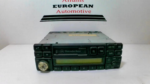 Mercedes W124 W202 W1240 radio 0038203686