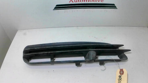 Volvo S70 V70 front bumper trim panel insert 09151509