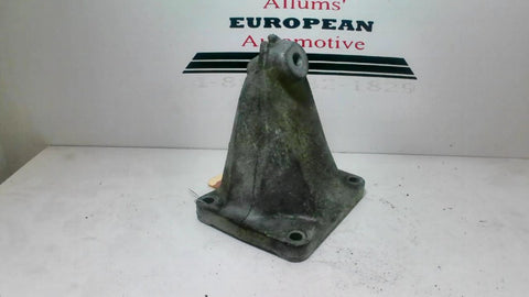Mercedes engine bracket mount 6042230004