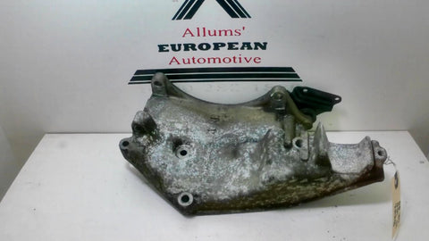 Mercedes engine mount bracket 1111550235