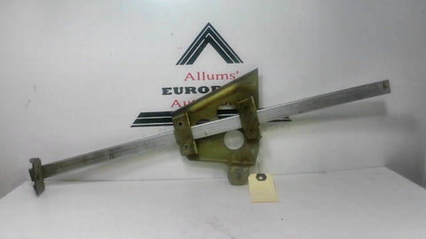 Mercedes W123 coupe right rear window regulator guide