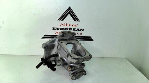 Jaguar XJ8 97 V8 Throttle Body Adapter Plate Intake Manifold 96JV6N693BB (USED)