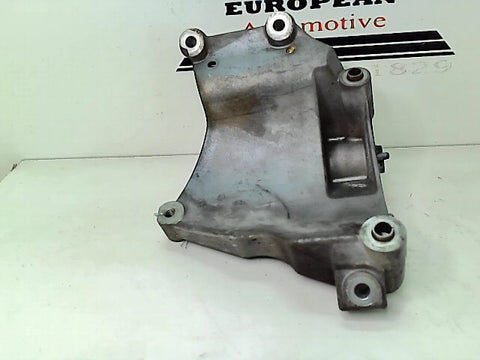 Jaguar XF 2.0L compressor bracket mount CW93-19D624-BA