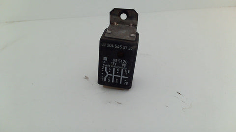 Mercedes W126 Seat Belt Warning Relay 0045450732 (USED)
