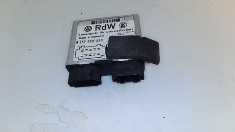 Audi Volkswagen Module 357953233 (USED)