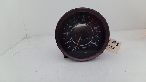 Volkswagen Super Beetle Speedometer (USED)