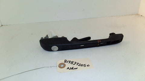 Audi 4000 80-87 5000 80-83 Coupe 81-87 Left Front Outer Door Handle 813837205C (NEW)