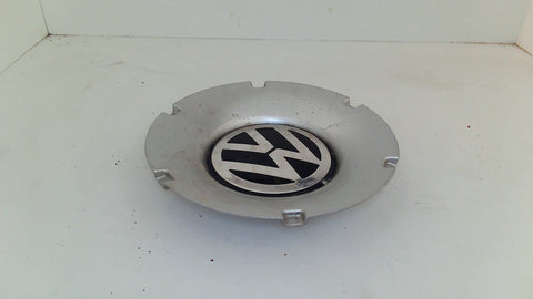 Volkswagen Wheel Center Cap 1B7601149 (USED)