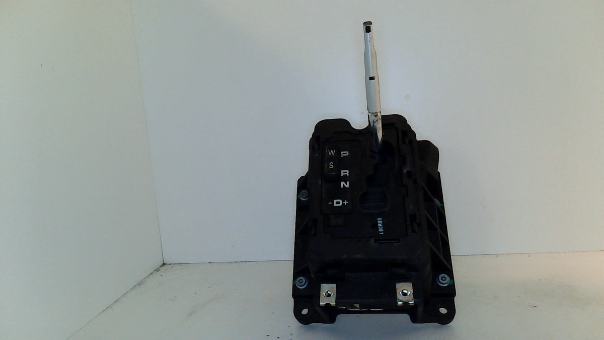 Mercedes W210 shifter assembly 2102677075 E320 E430 9902 5 (USED