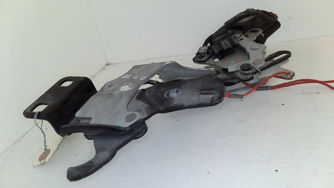 Volkswagen Beetle Convertible 03-10 Top Right Latch 1Y0871662D (USED)