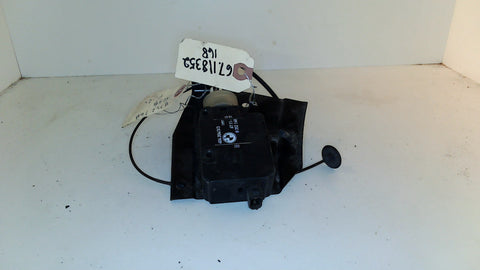 BMW E38 E39 97-03 Fuel Door Latch 67118352168 (USED)