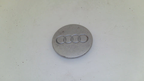 Audi Metal Center Cap 893601171 (USED)