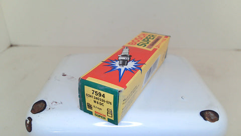 Bosch Super non-Resistor Spark Plug W6DC 7594 (NEW)