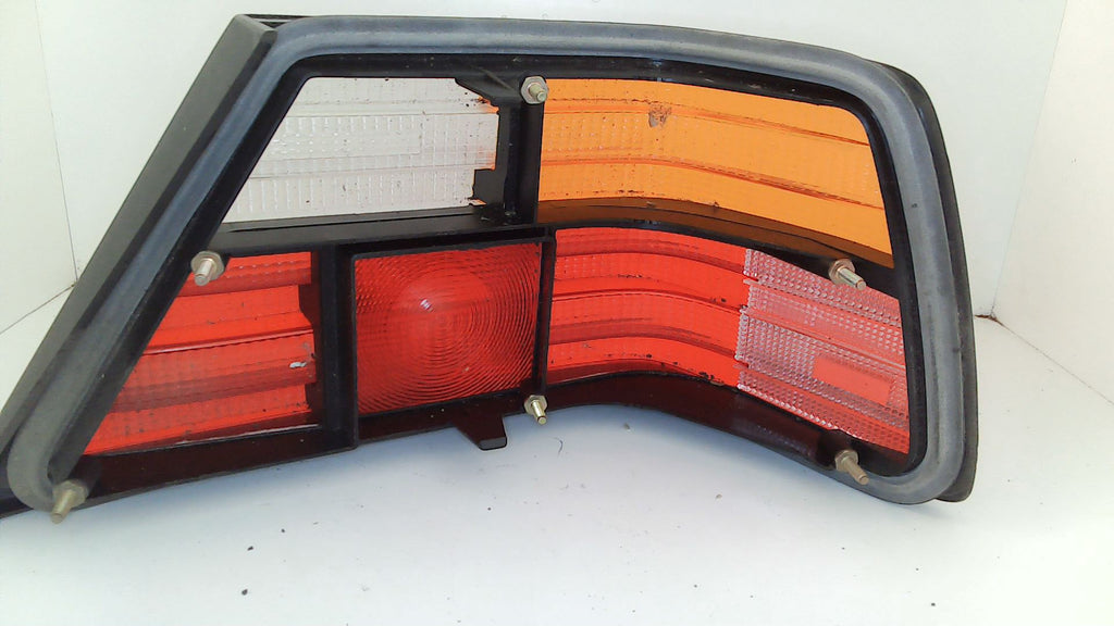 Mercedes W124 300E 300d 300CE 400E 87-93 Left Tail Light